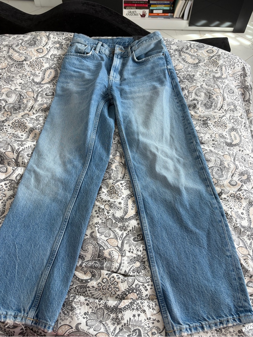 Zara Light Blue Straight-Leg Women's Jeans